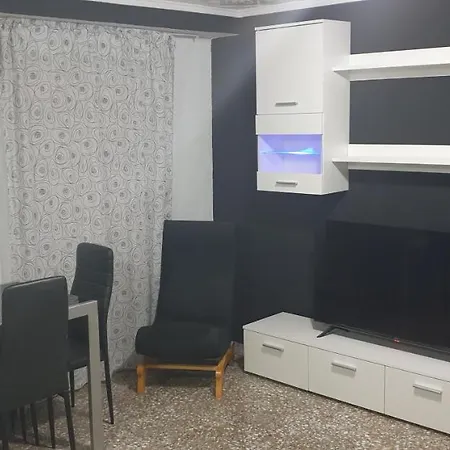 Casa Erick Daire *